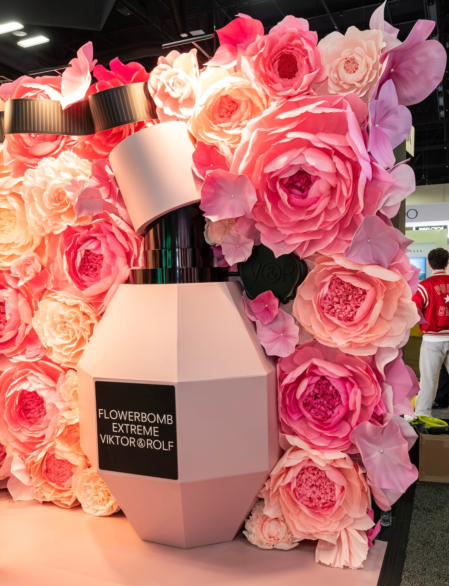Viktor & Rolf Flowerbomb fragrance display